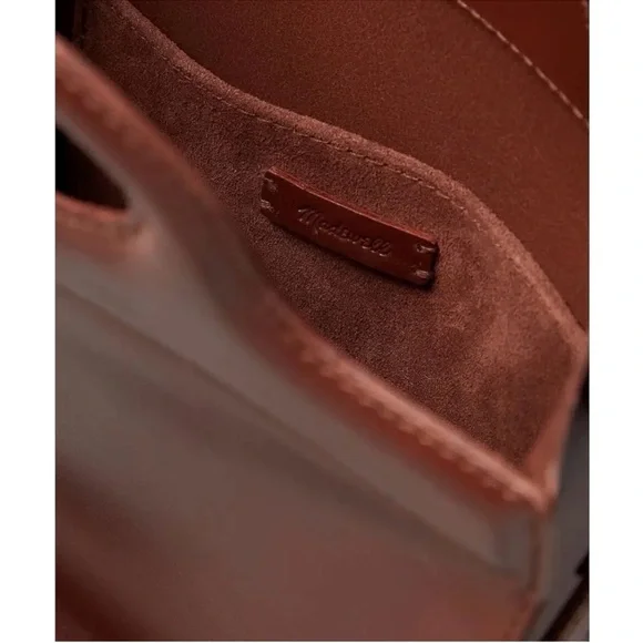 NWT Madewell The Toggle Crossbody Bag In Cherry Wood - Picture 3 of 12